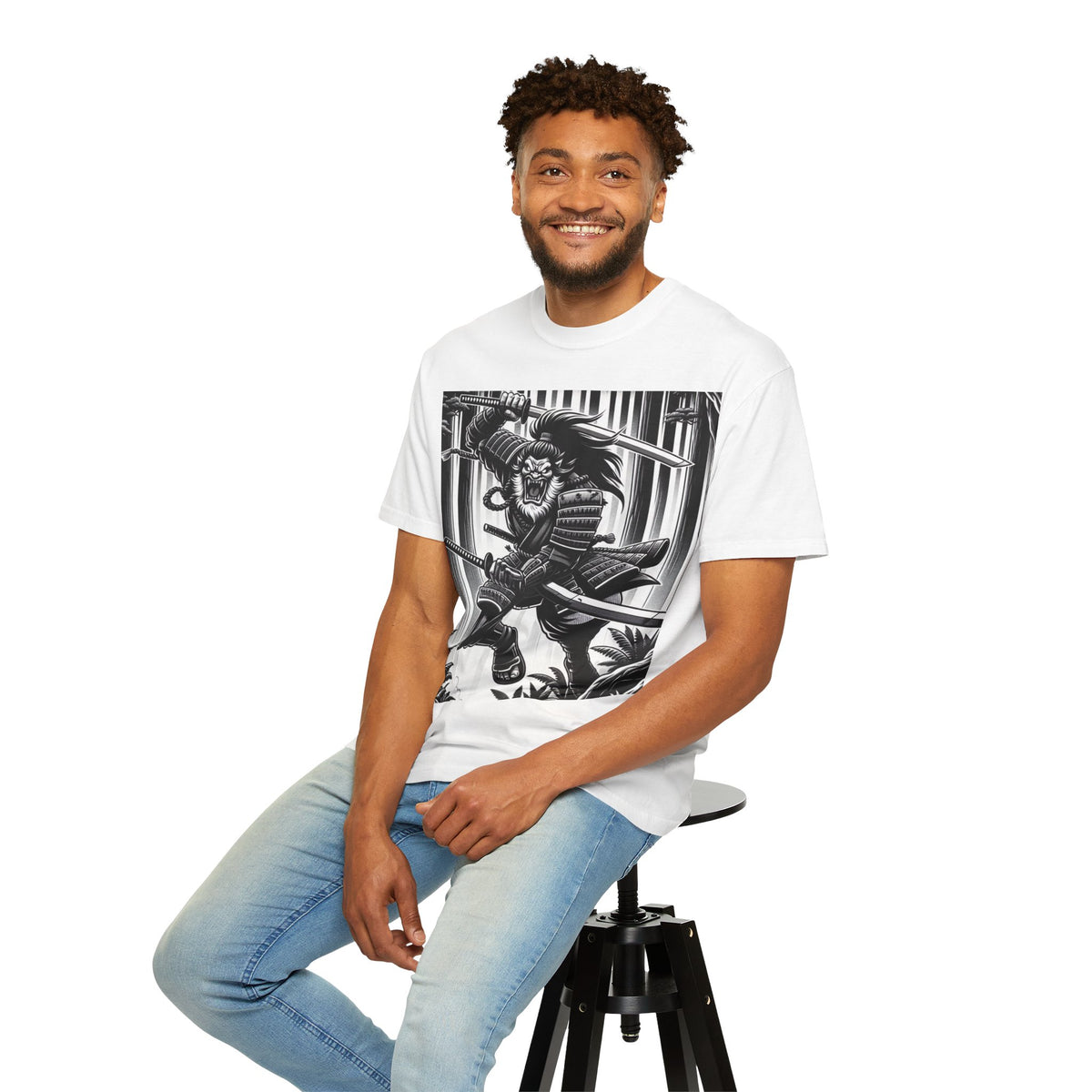 Samurai Graphic T-Shirt - Cotton Tee for Anime Lovers